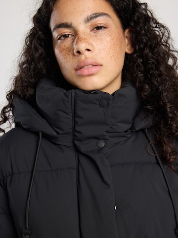 America Today Winter jacket in Black