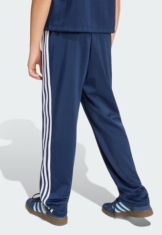 ADIDAS ORIGINALS - regular Pantalón 'Firebird' en azul