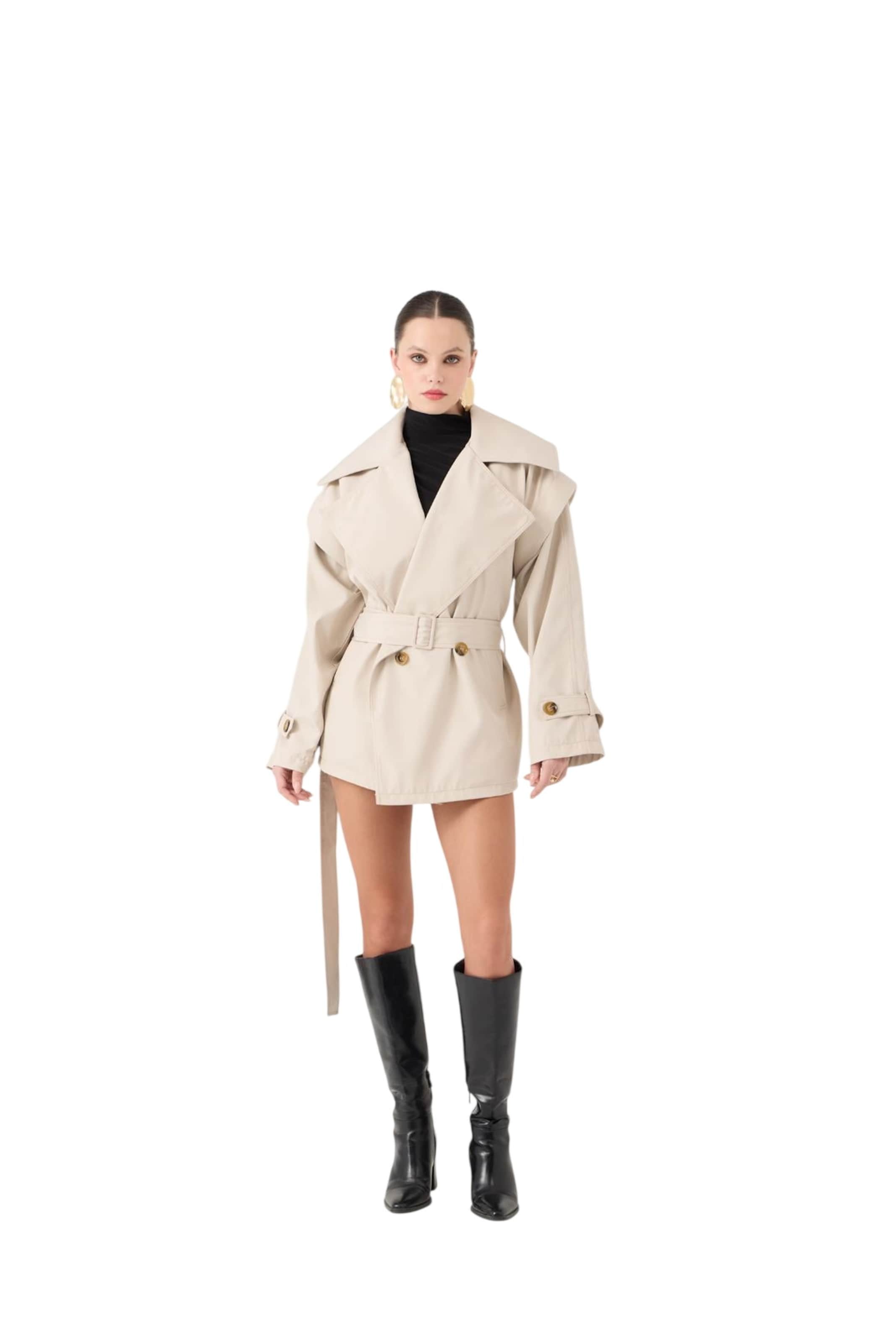 HOLLY LOLLY Between-seasons coat in Beige