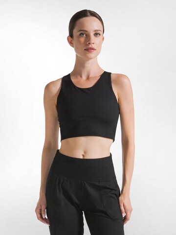 Top di DEHA in nero: frontale