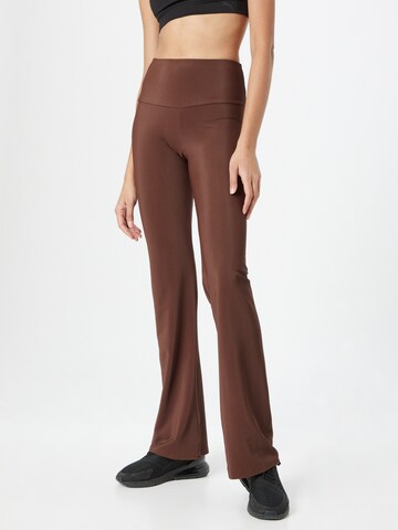 Onzie Flared Sports trousers in Brown: front