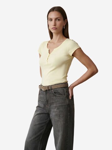 Dilvin Shirt in Yellow: front