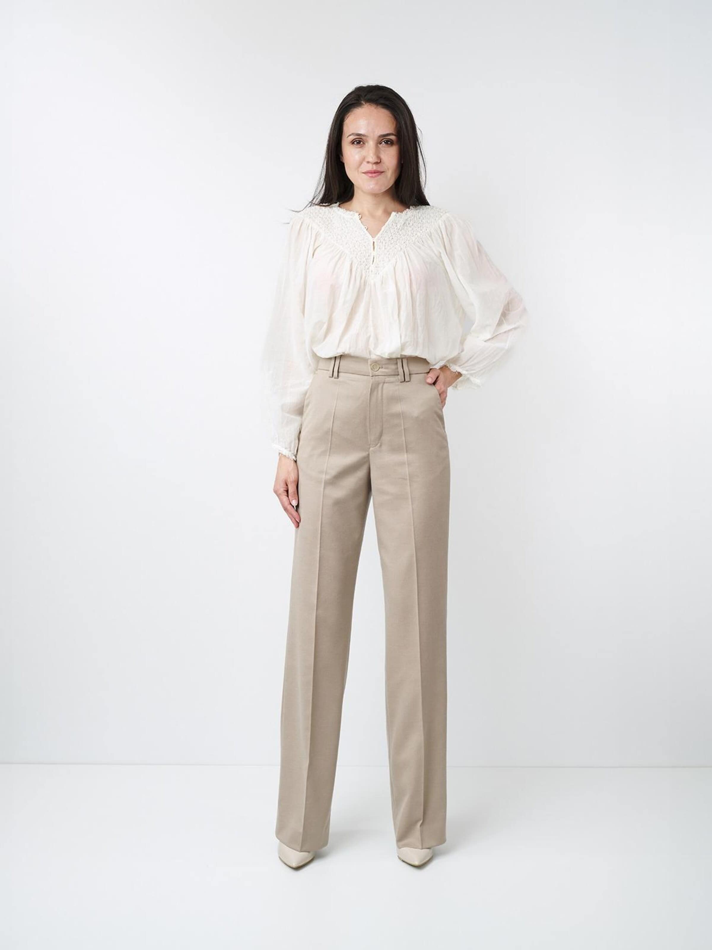Wide leg Pantaloni per costume tradizionale 'Martha 8330' di W. Wegener in beige: frontale