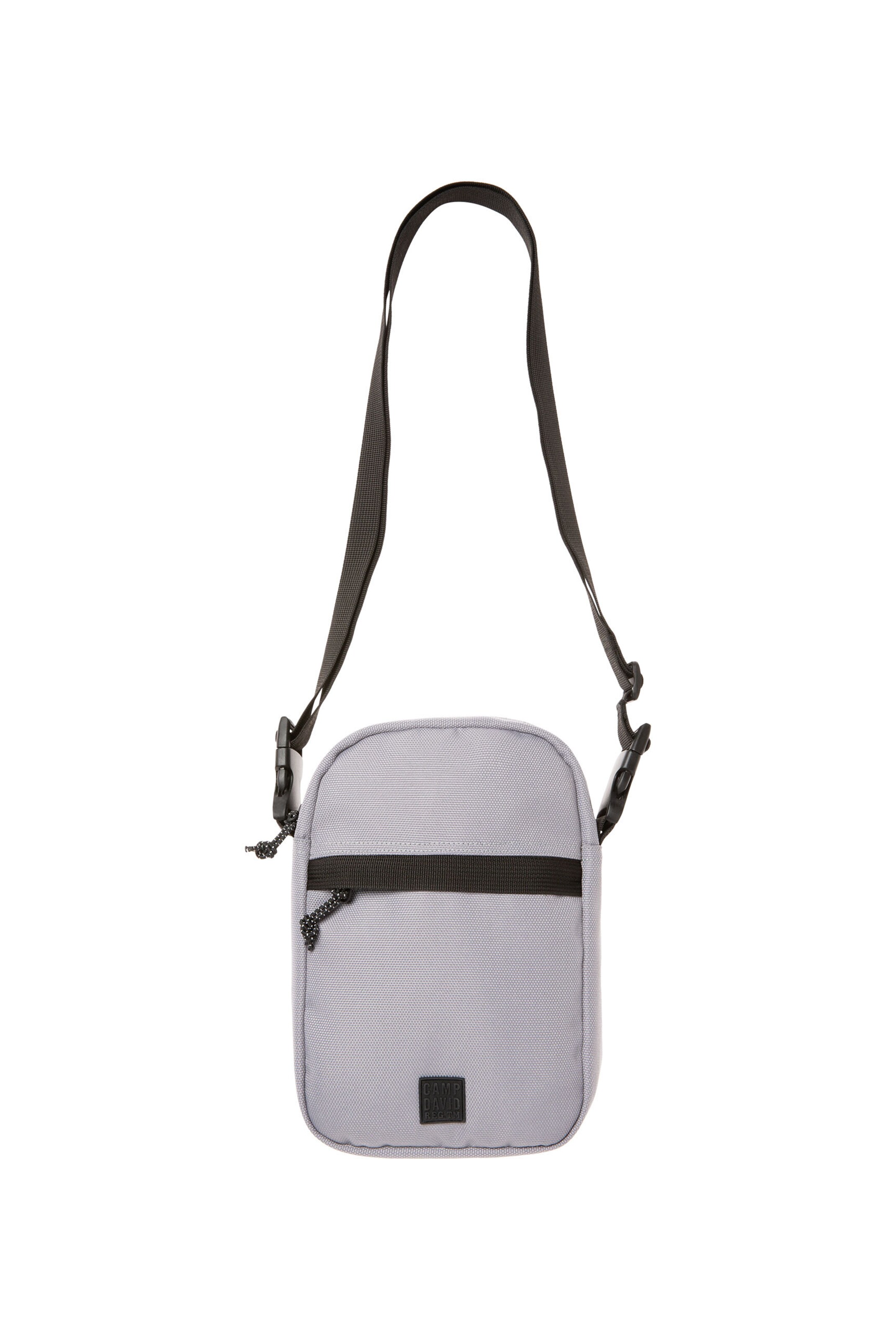 CAMP DAVID Leichte Crossbody Bag in Grau: Vorderseite