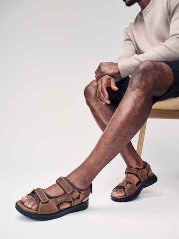 Next Трекинговые сандалии в Коричневый