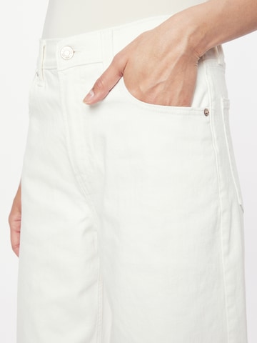 Wide leg Jeans de la GAP pe alb