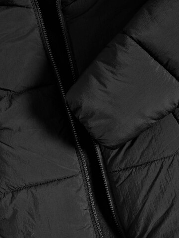 Marks & Spencer Winterjas in Zwart