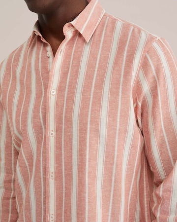 WE Fashion Tavaline suurus Triiksärk, värv punane