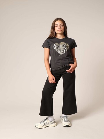 T-Shirt 'LOVERS' Deeluxe en gris