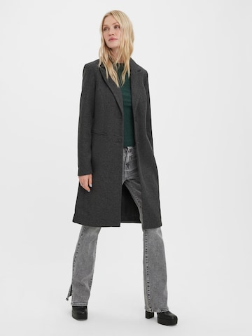 VERO MODA Between-Seasons Coat 'Blaza' in Grey