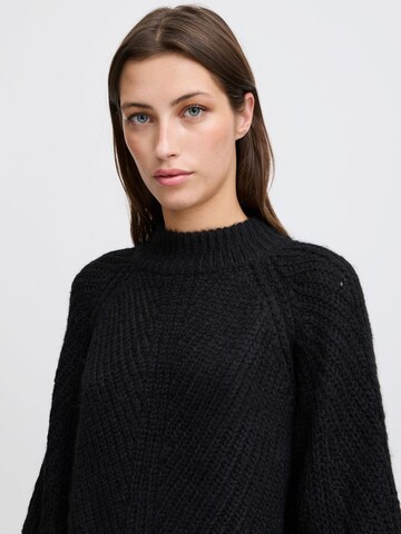 Pullover 'Oksana' di b.young in nero