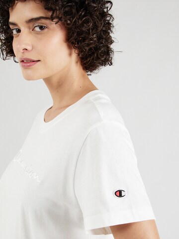 Maglietta di Champion Authentic Athletic Apparel in bianco