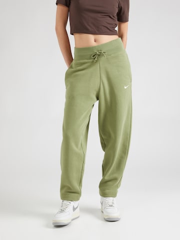 Nike Sportswear Tapered Byxa 'PHNX FLC' i grön: framsida