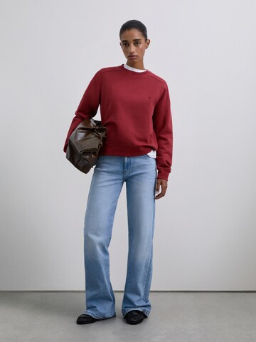 Scalpers Sweatshirt in Red: front