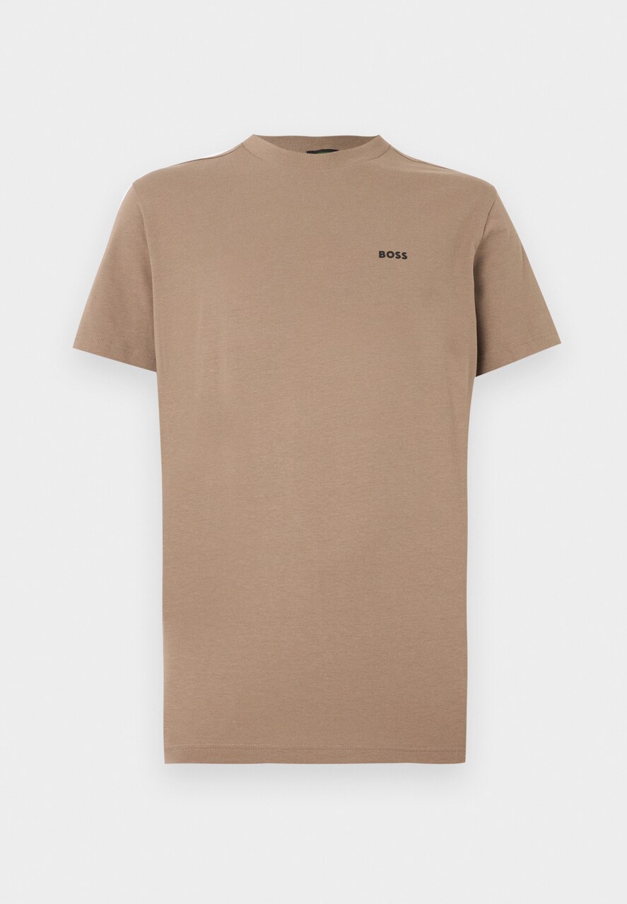 Tricou de la BOSS pe verde