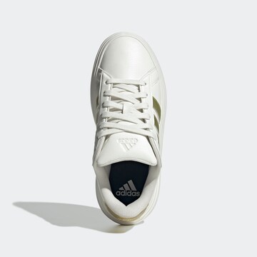 ADIDAS SPORTSWEAR Sneaker 'Grand Court' in Weiß