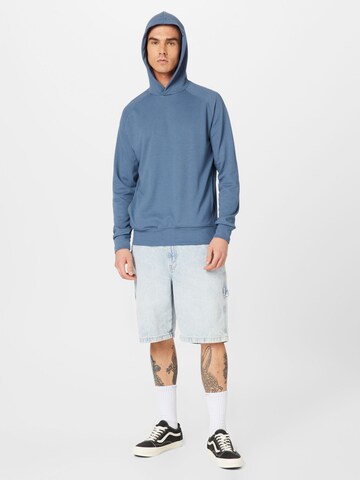 BURTON MENSWEAR LONDON Sweatshirt in Blau