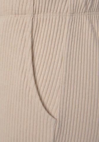 s.Oliver Tapered Hose in Beige