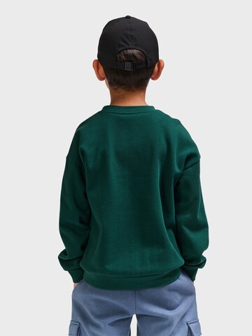 Hummel Sweatshirt 'KASON' in Groen