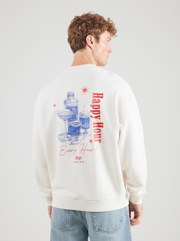HUGO Sweatshirt 'Nucavex' i hvid: forside