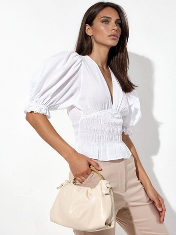 Busem Blouse in White