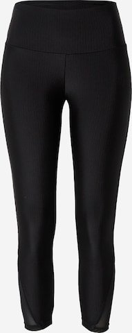 Urban Classics Skinny Leggings in Black: front