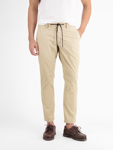 Coupe slim Pantalon chino LERROS en beige : devant