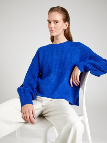mbym Sweater 'Servin' in Blue: front