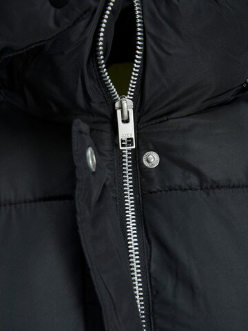 JJXX Płaszcz zimowy 'Sus' w kolorze czarny