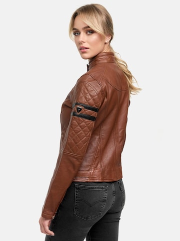 Tazzio - Chaqueta de entretiempo 'F513' en marrón
