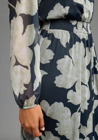 LAURA SCOTT Kleid in Grün