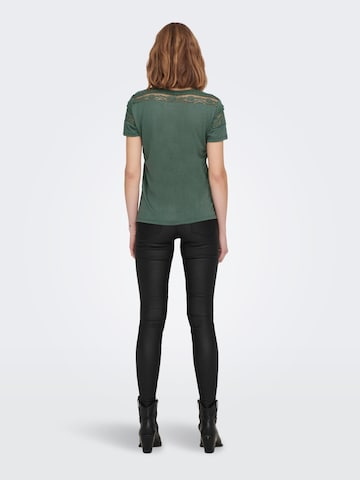 ONLY - Camiseta 'Sadia' en verde