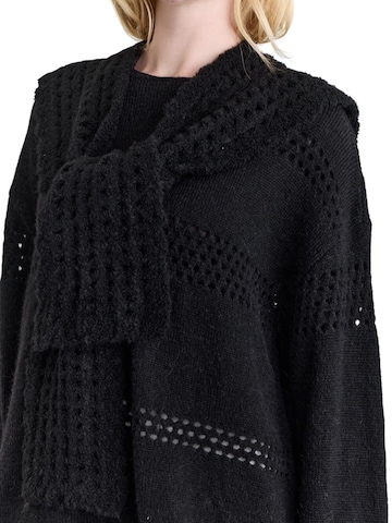 MANUKA Scarf in Black