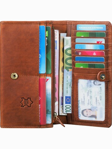 Benthill Wallet in Brown