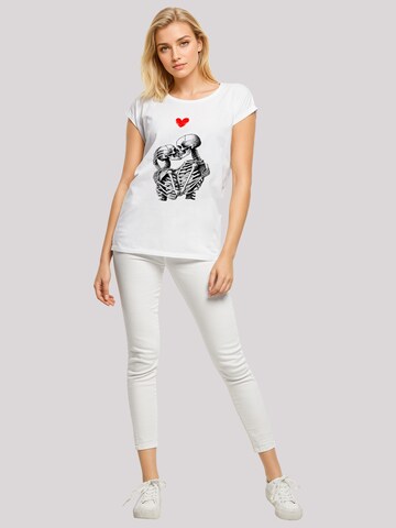 T-shirt 'Love is all you need' F4NT4STIC en blanc