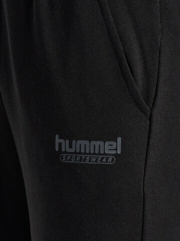 Hummel Tapered Broek in Zwart