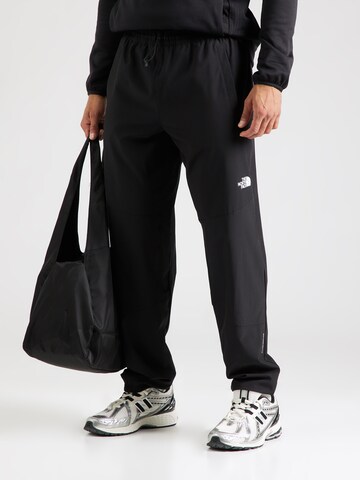 THE NORTH FACE Tapered Ulkoiluhousut värissä musta: etupuoli
