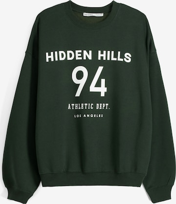 Bershka Sweatshirt in Groen: voorkant