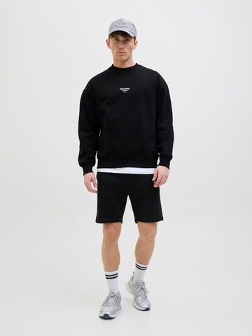 JACK & JONES Regularen Hlače 'JPSTGordon' | črna barva