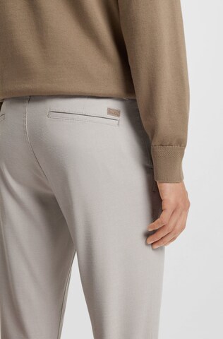 BOSS Slimfit Chinohose in Grau