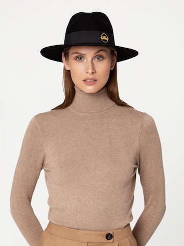 Giodoro Hattu 'Alvossi Fedora Black Felt Hat' värissä musta