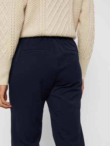 Slimfit Pantaloni 'Maya' de la VERO MODA pe albastru