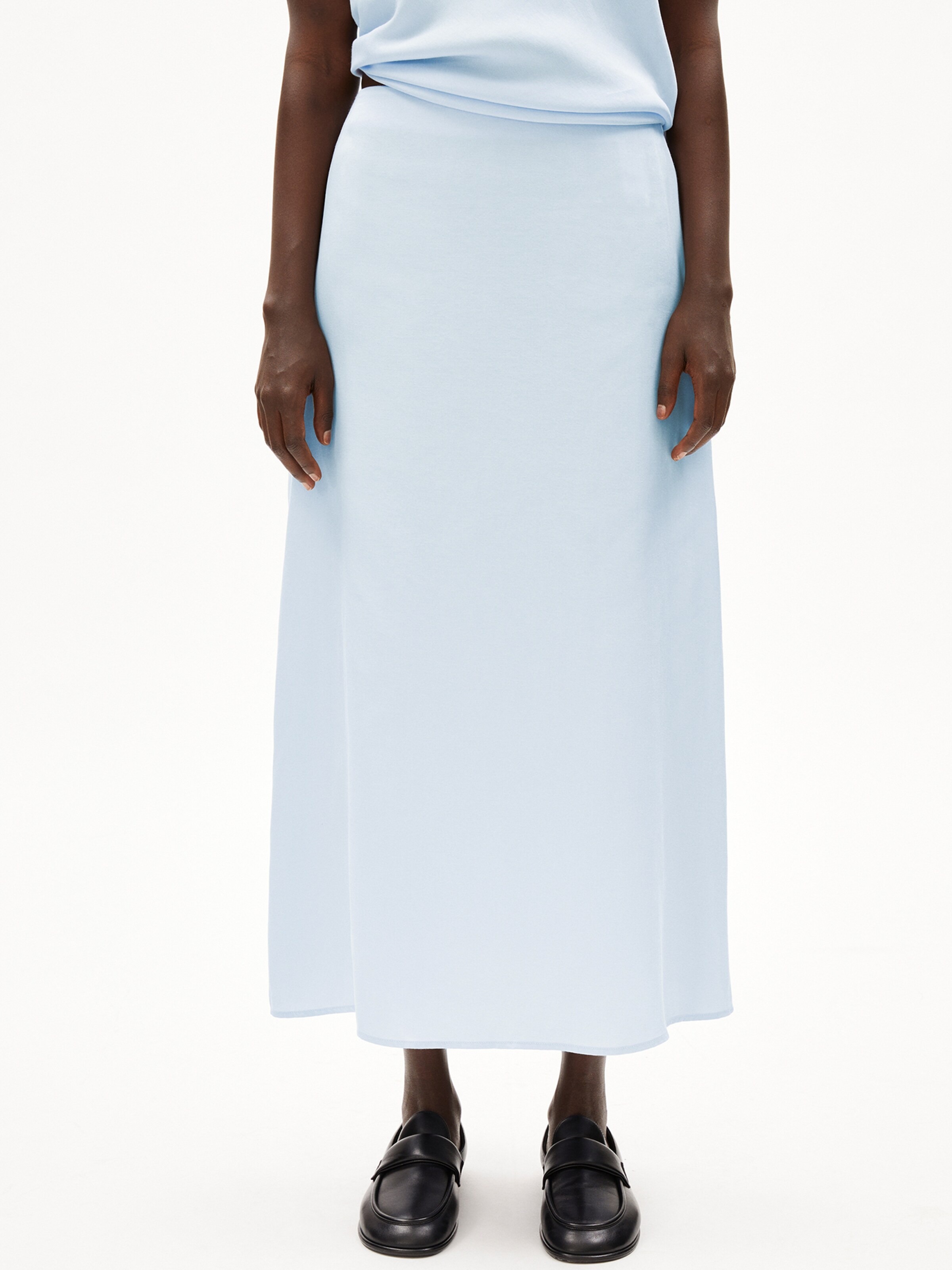ARMEDANGELS Skirt in Blue: front
