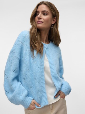 VERO MODA Strickjacke 'NOVAH' in Blau