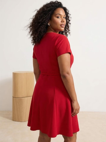 Trendyol Curve - Vestido en rojo
