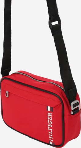 TOMMY HILFIGER Schoudertas in Rood