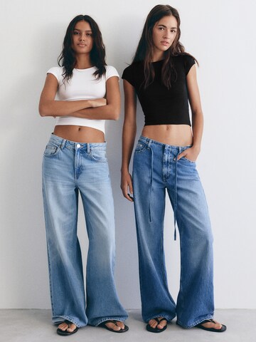 Pull&Bear T-shirt i svart: framsida