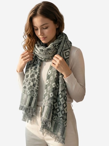 Sunsa Wrap 'Sunsa' in Green