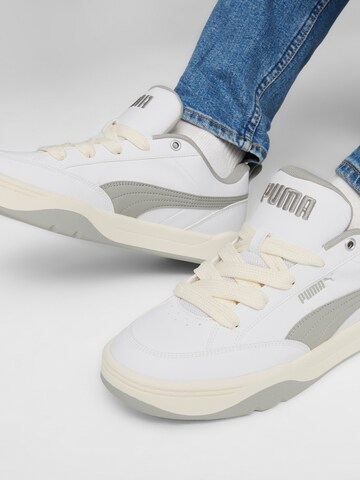 PUMA Platform trainers 'Park Lifestyle' in White: front