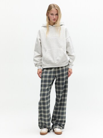 Pull&Bear Sweatshirt in Grau